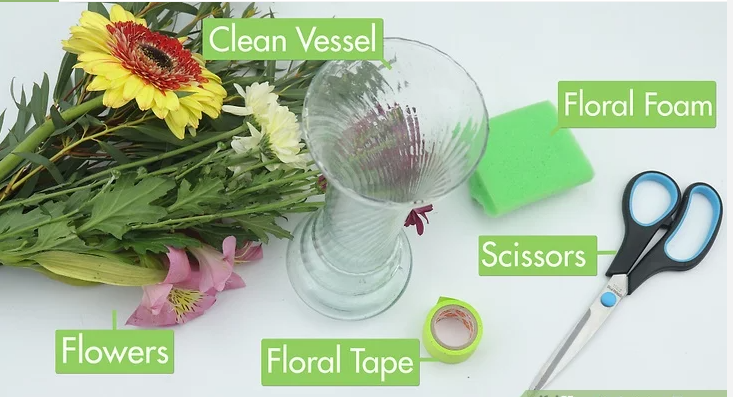 How to arrange roses in vase